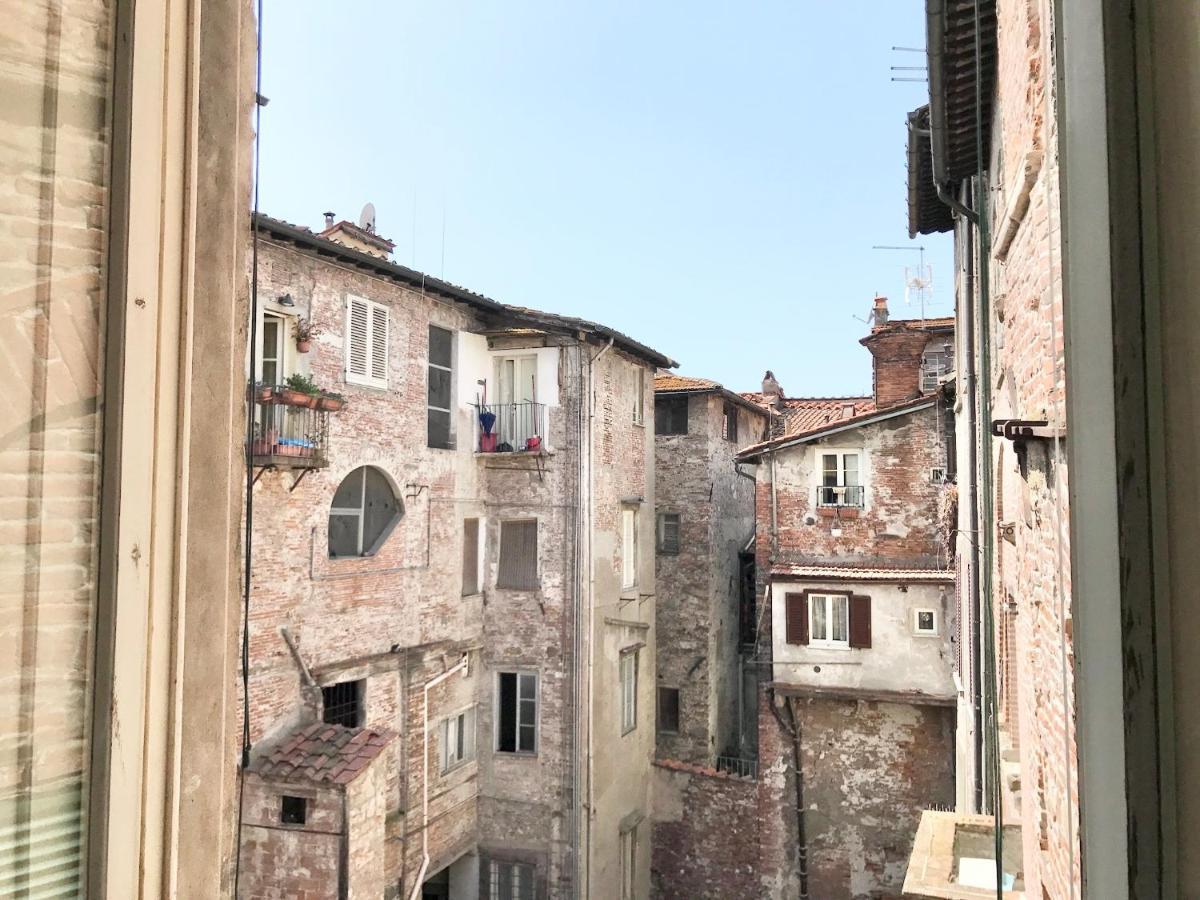 La Casa Del Pesce - Within The Historical Walls Of 卢卡 外观 照片